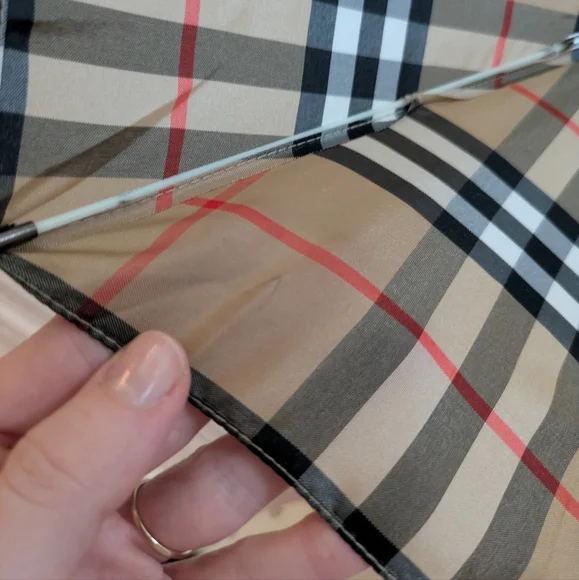 Burberry Vintage Travel Folding Umbrella - Picture 11 of 14